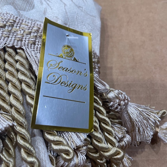 Elegant Christmas stockings. - Picture 2 of 4